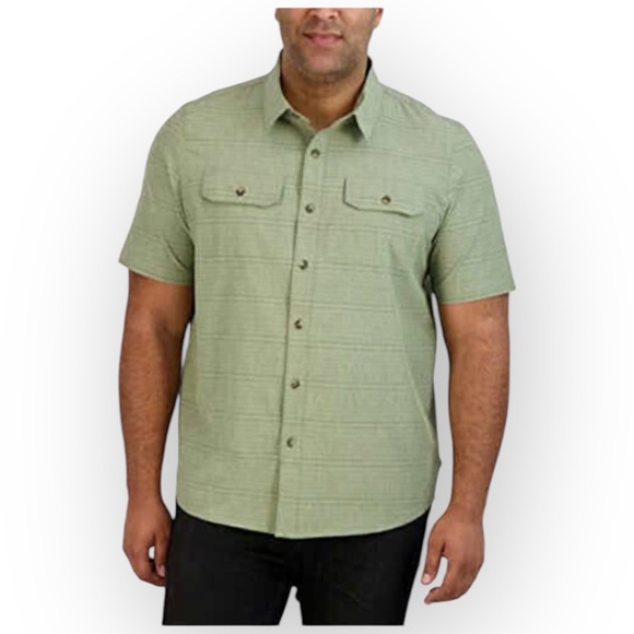 NWT Gerry Men’s Short Sleeve Woven Camp Shirt – Green with Subtle Pattern  Small - Picture 1 of 3